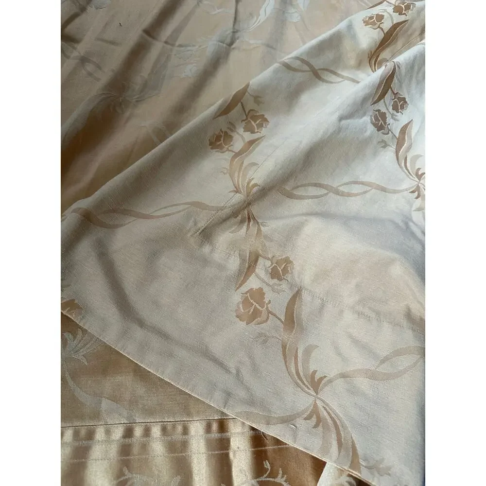 Tablecloth Jacquard 114x60” gold floral damask luxury